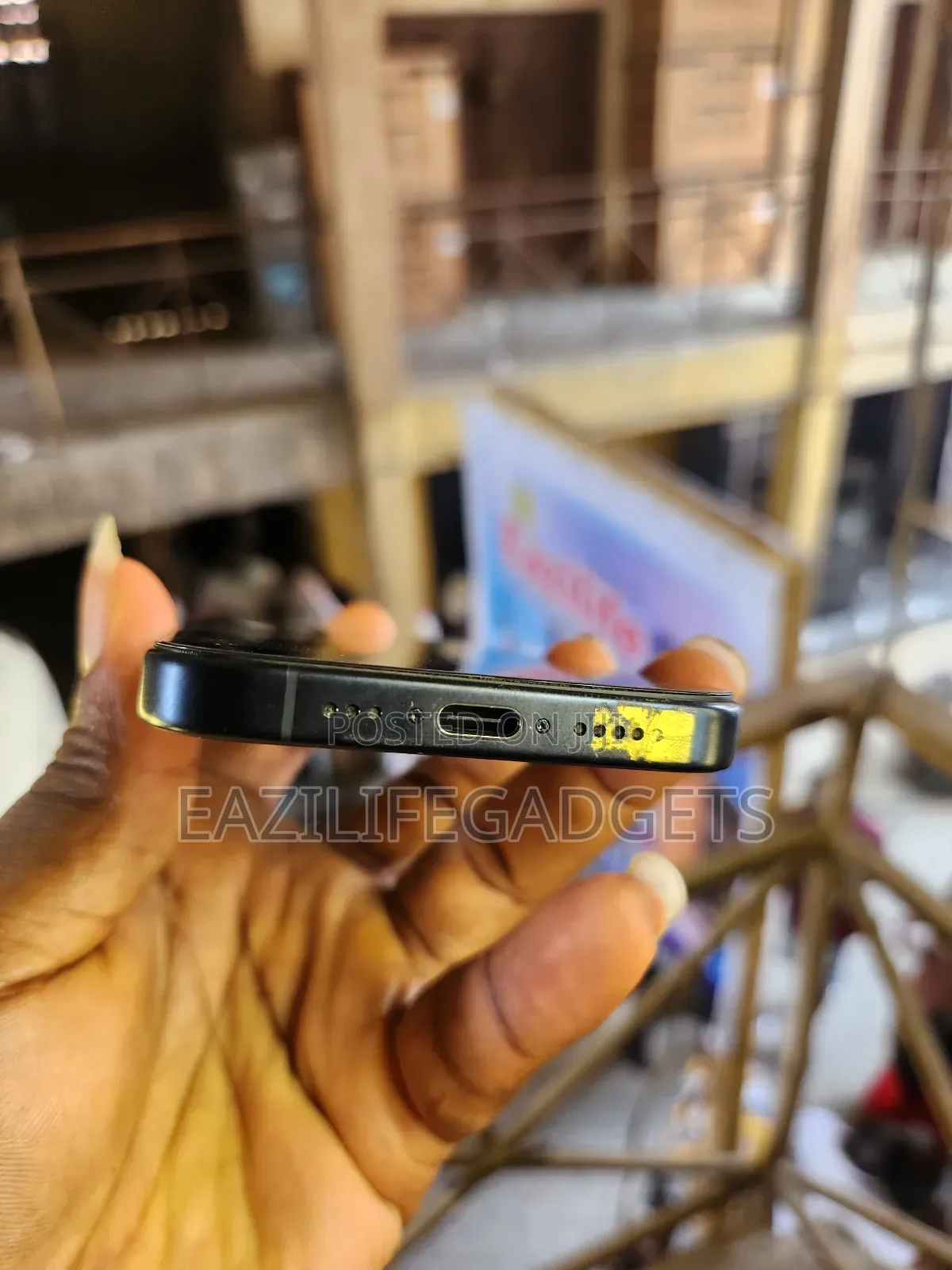 New Apple iPhone 15 Pro 128 GB Black