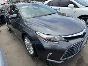 Toyota Avalon Limited 4dr Sedan (3.5L 6cyl 6A) 2014 Gray