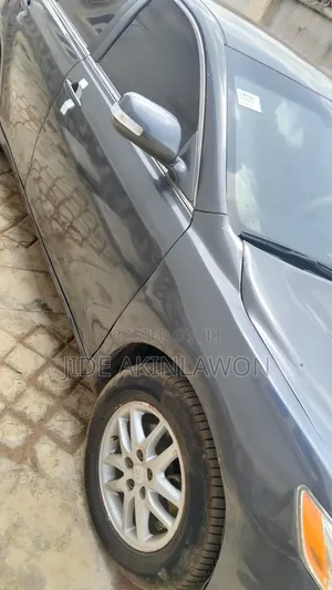 Toyota Camry 2.4 LE 2008 Gray