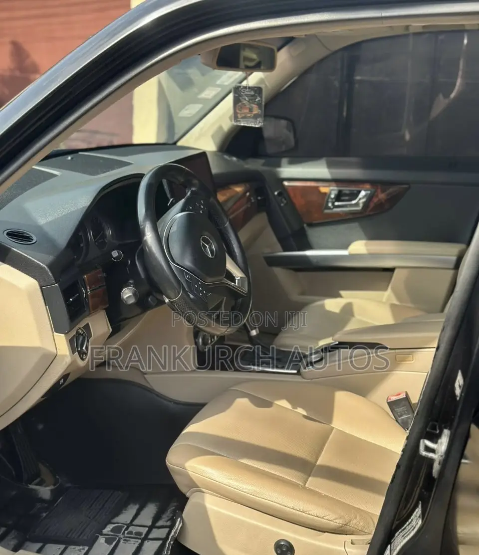 Mercedes-Benz GLK-Class 2010 Black