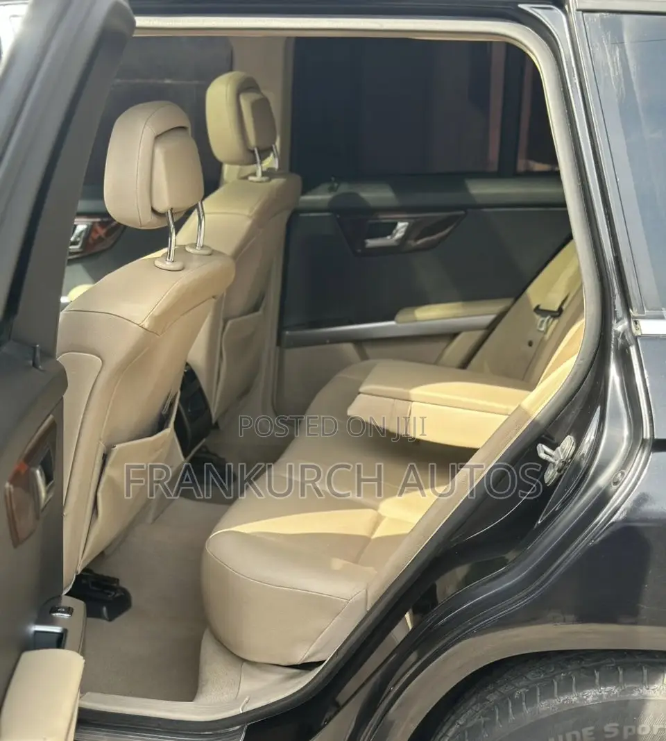 Mercedes-Benz GLK-Class 2010 Black
