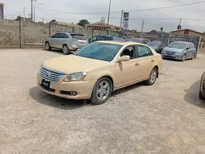 Toyota Avalon Limited 2007 Gold