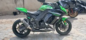 Kawasaki 2018 Green