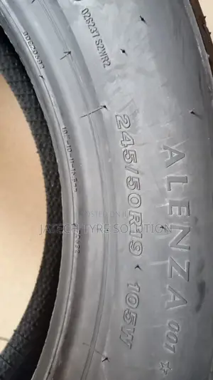 245/50/19 Bridgestone