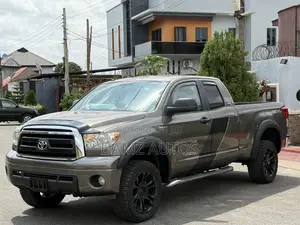 Toyota Tundra Double Cab 4x4 Limited 2010 Brown