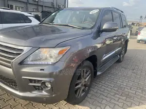 Lexus LX 2015 Gray