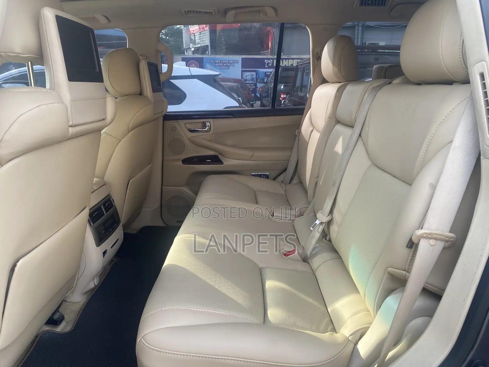 Lexus LX 2015 Gray