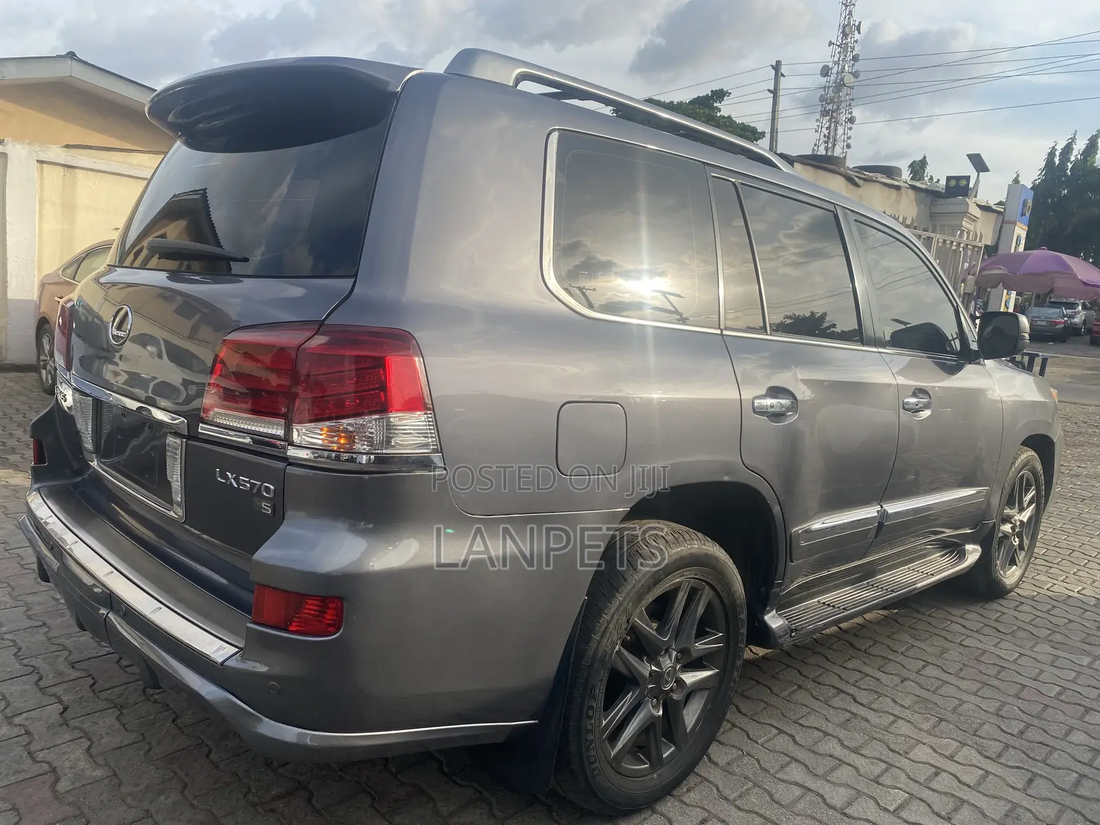 Lexus LX 2015 Gray