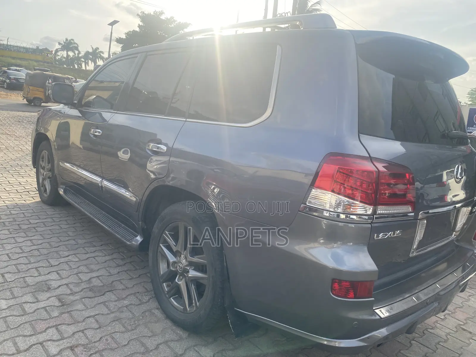 Lexus LX 2015 Gray