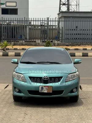 Toyota Corolla 2009 Green