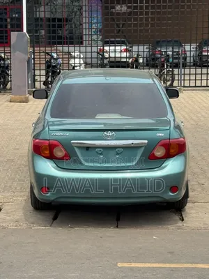 Toyota Corolla 2009 Green