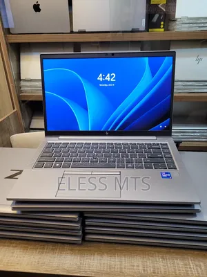 Laptop HP ZBook Firefly G8 16GB Intel Core i7 SSD 256GB