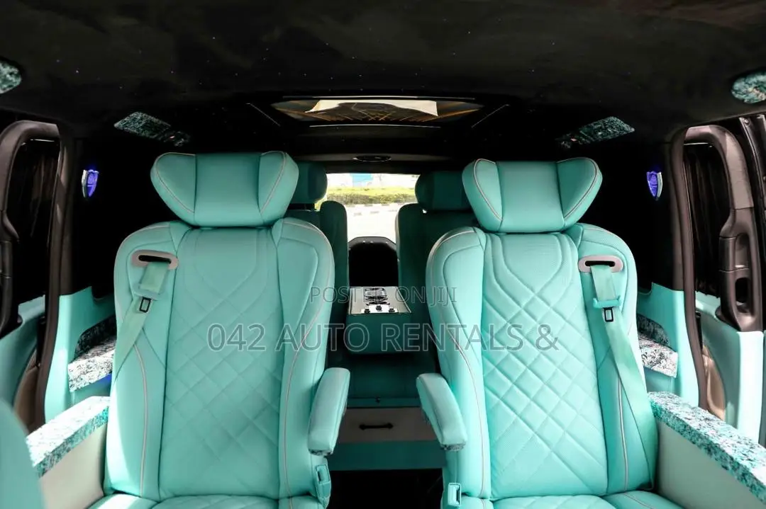Viano Bus for Hire