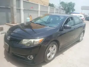 Toyota Camry 2013 Green