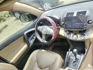 Toyota RAV4 3.5 Limited 2010 Green