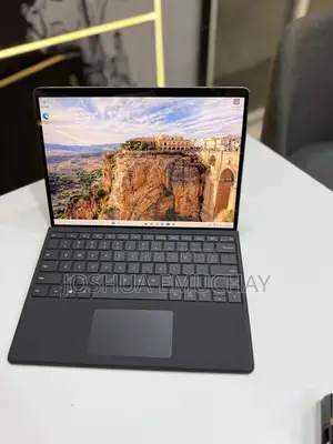 Laptop Microsoft Surface Pro 9 16GB Intel Core i7 SSD 1T