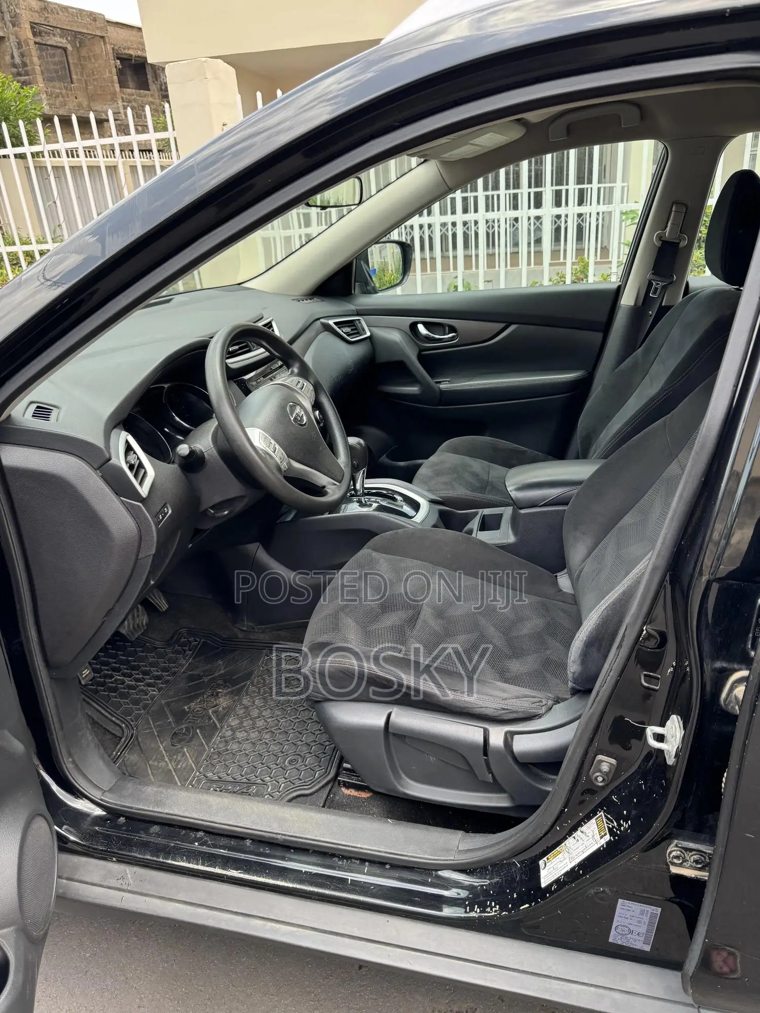 Nissan Rogue 2016 Black