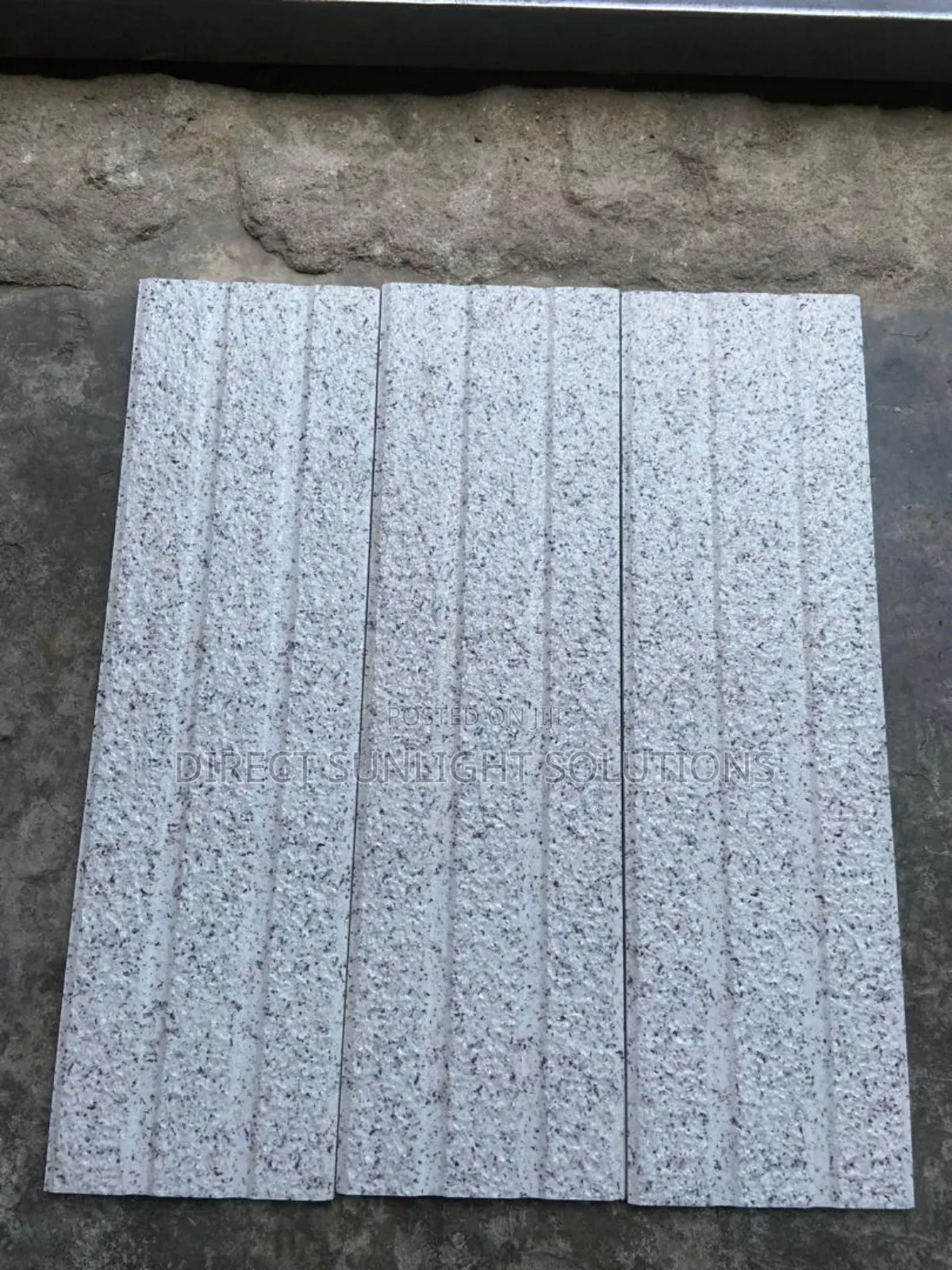 Outside Wall Tiles High Quality Pilier