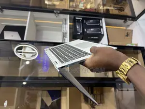 Laptop HP EliteBook x360 1030 G4 8GB Intel Core i5 SSD 256GB