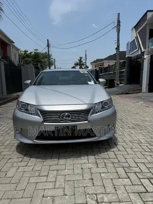 Lexus ES 350 FWD 2015 Silver
