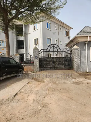 9bdrm Apartment in Area 1 for sale