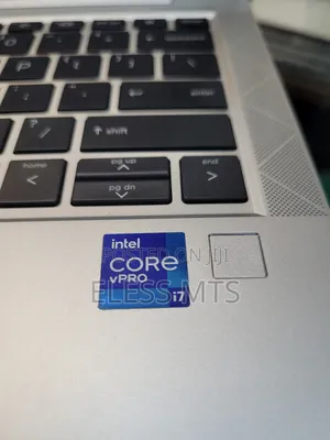 Laptop HP EliteBook 830 G8 16GB Intel Core i7 SSD 512GB