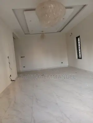 130 Square Meters Office Space in Central Area