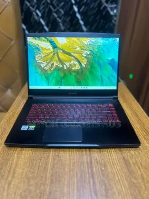 Laptop MSI Stealth 14 Studio A13VF 16GB Intel Core i7 SSD 512GB