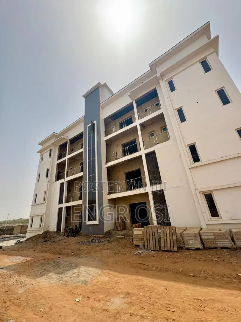 14 Units Service Apartment