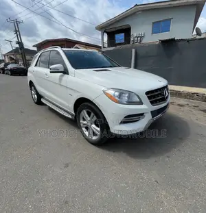 Mercedes-Benz M Class ML 350 4Matic 2012 White