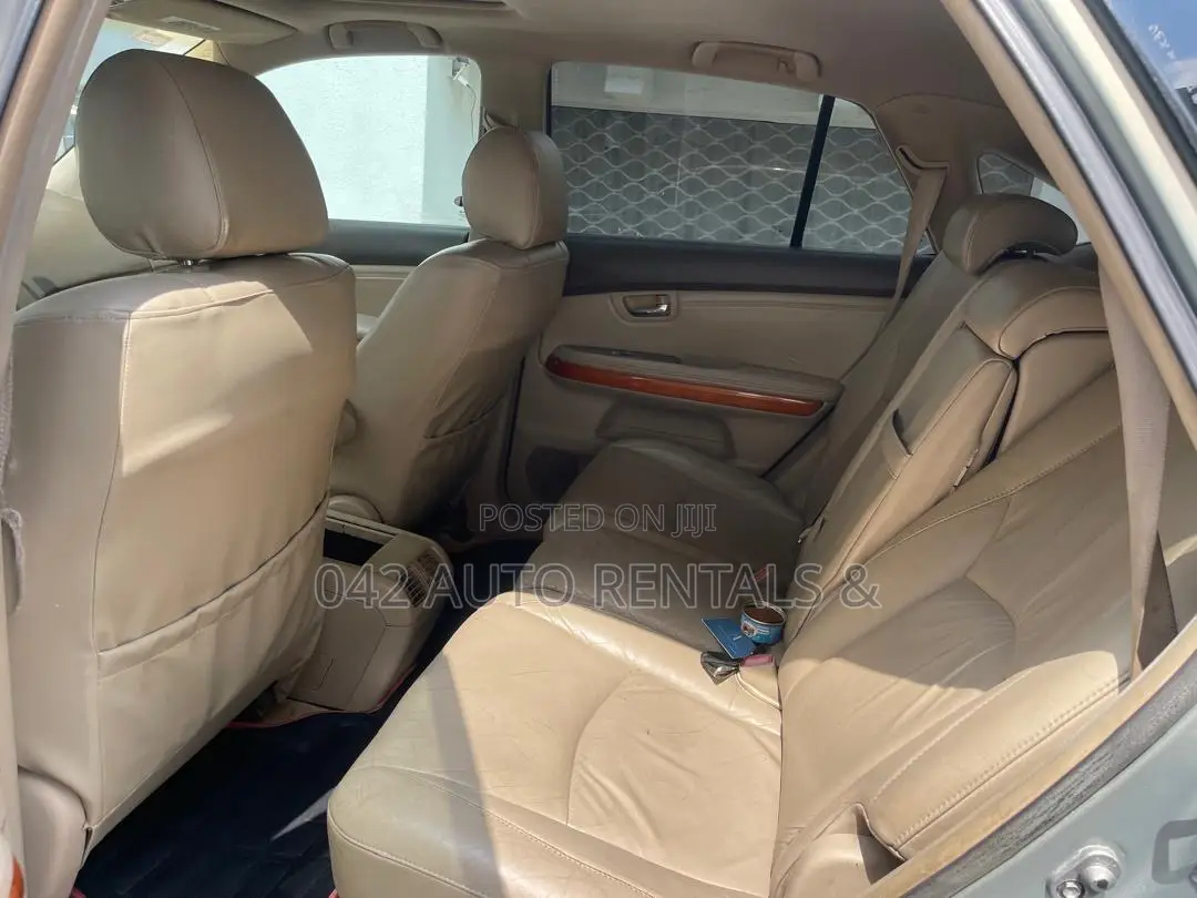 Lexus Rx330 for Hire