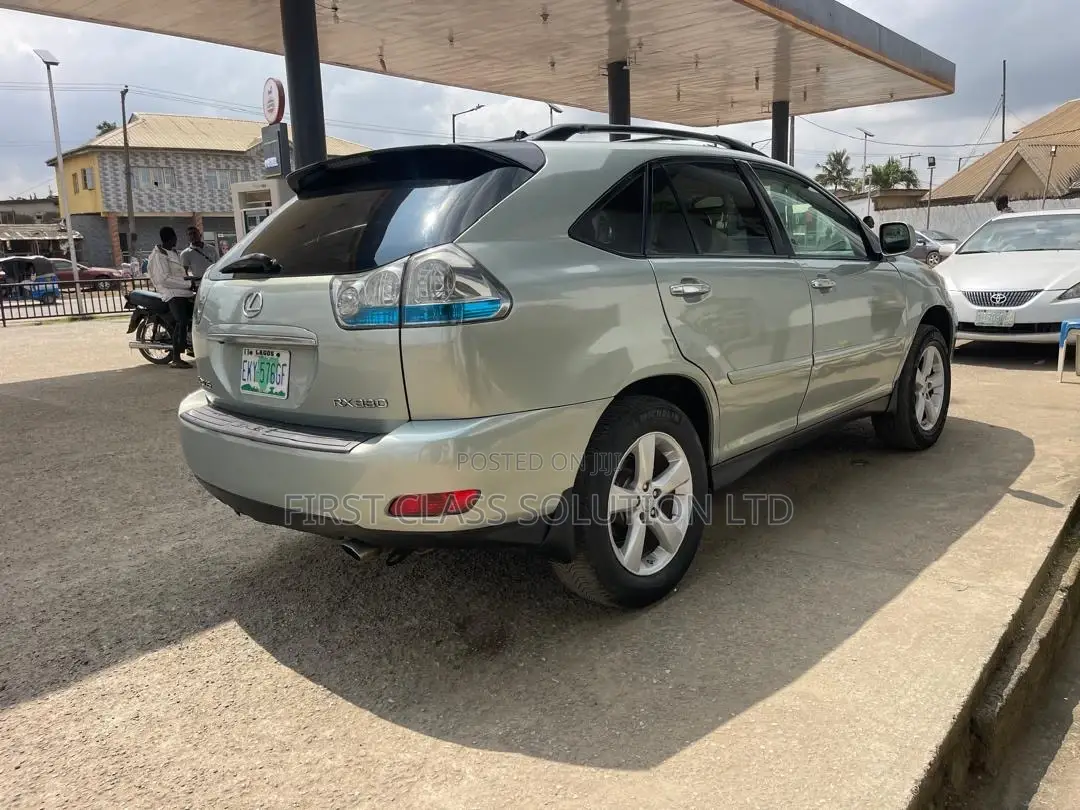 Lexus Rx330 for Hire