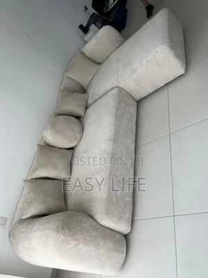 L Shape Chair 0052