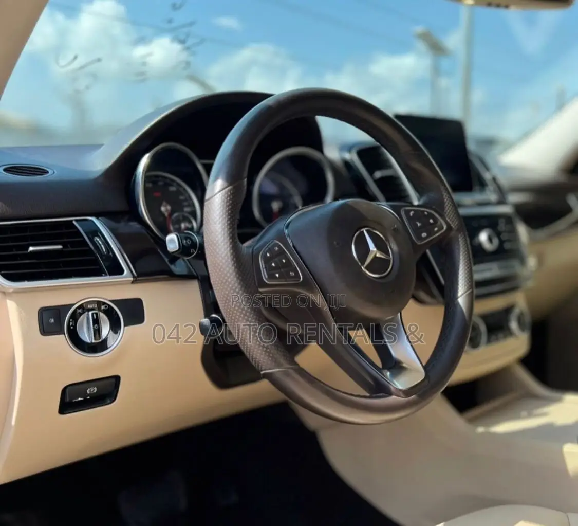 Mercedes Gle for Hire