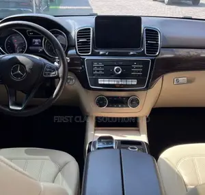 Mercedes Gle for Hire