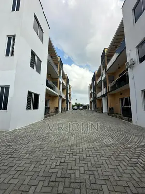 2bdrm Apartment in Ilaje, VGC / Ajah for sale