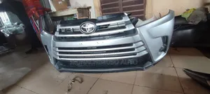 Complete Front Bumper Toyota Highland 2018 Model