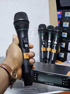 JBL 4 in 1 Wireless Microphone