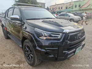 Toyota Hilux 2.7 VVT-i 4X4 SRX 2012 Black