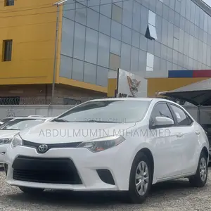 Toyota Corolla 2015 White