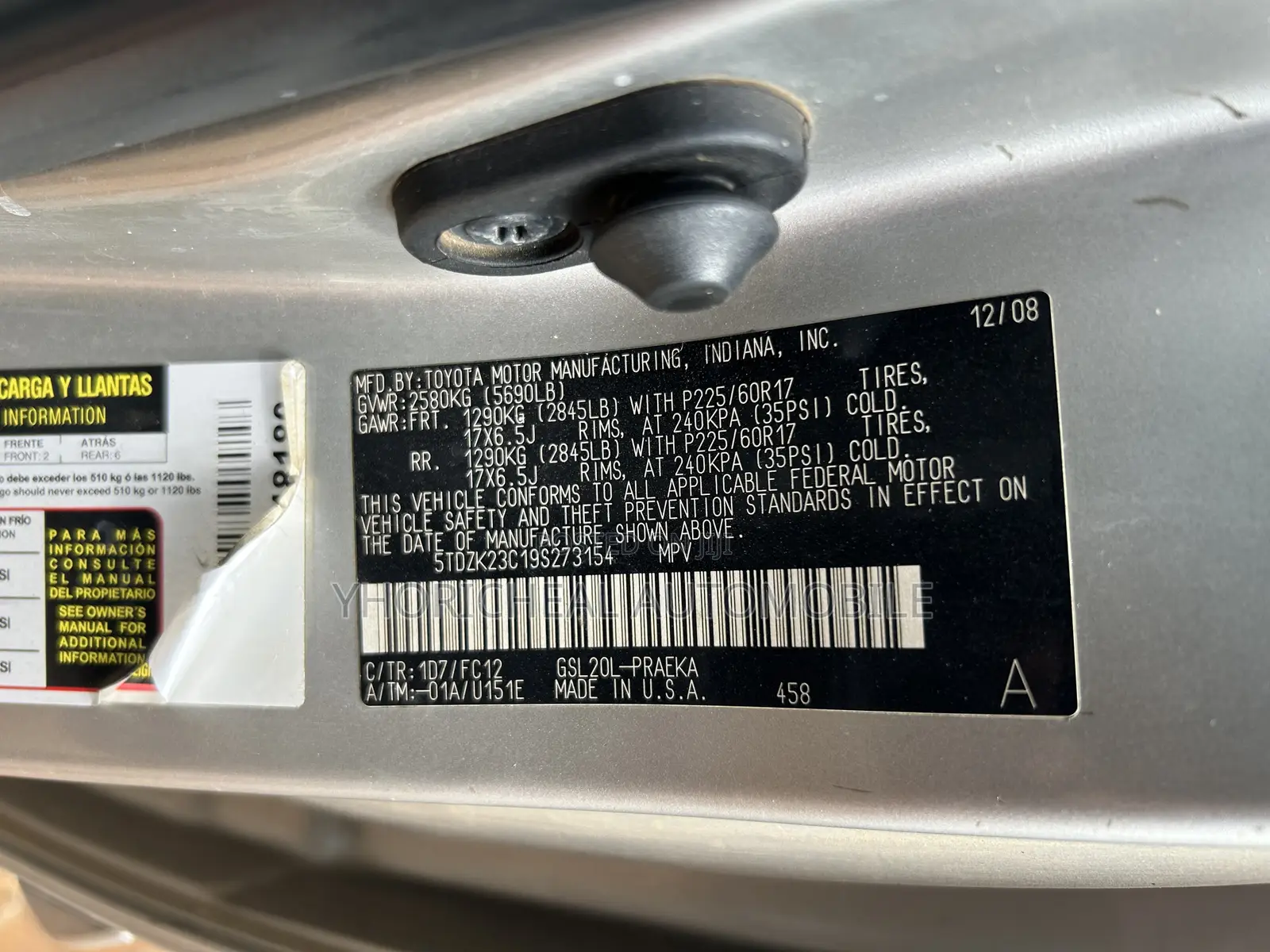 Toyota Sienna LE 2009 Silver