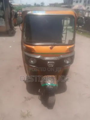 Bajaj RE 2023 Yellow
