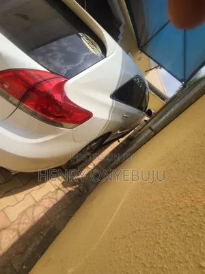 Toyota Venza AWD 2011 White