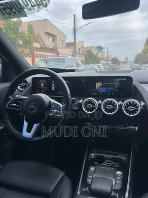 Mercedes-Benz GLA-Class 2020 White