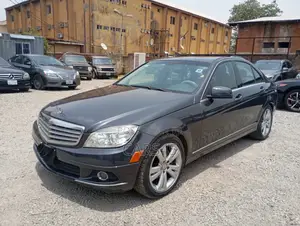 Mercedes-Benz C300 2010 Gray
