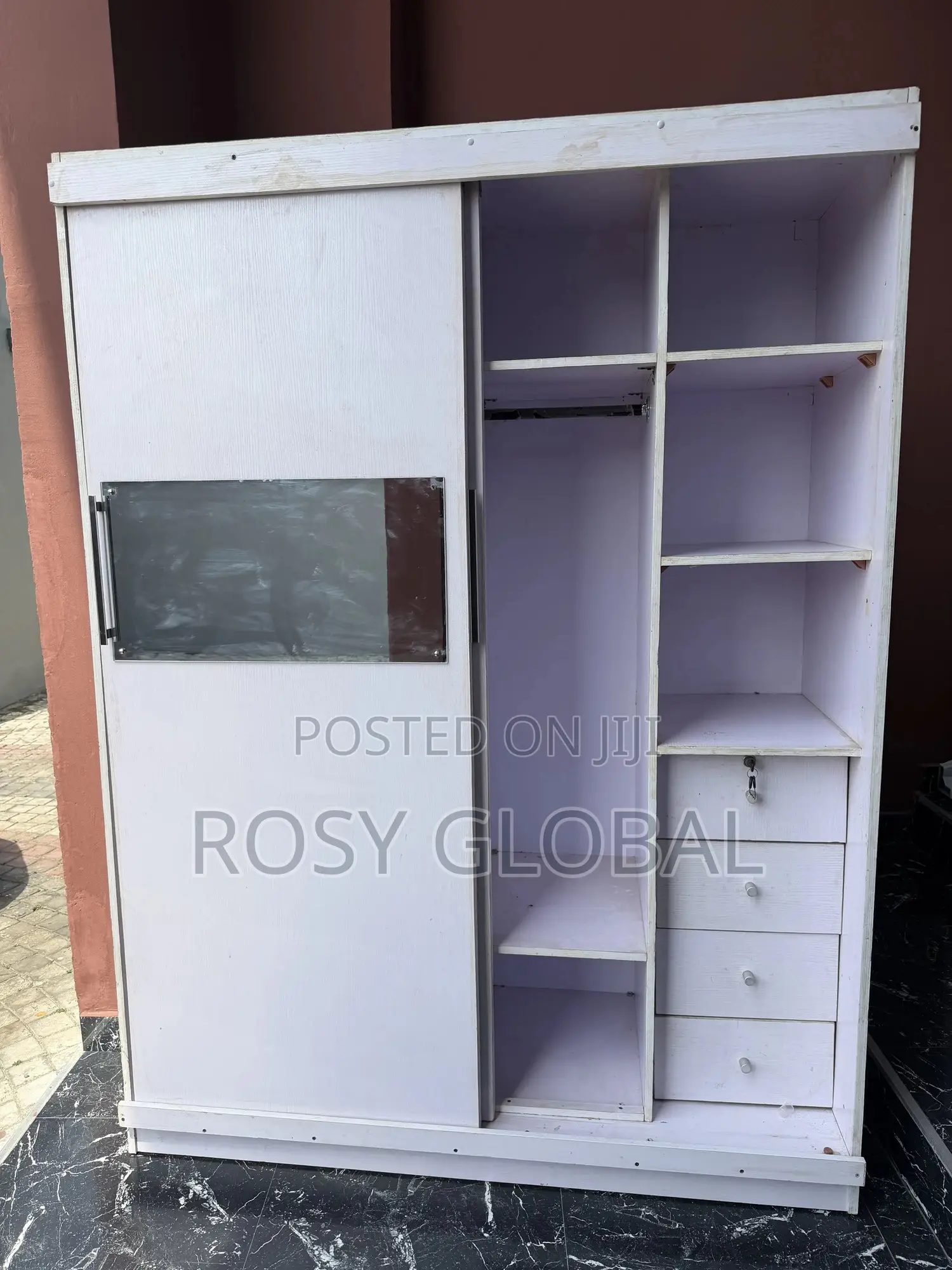 Wardrobe With Mirror