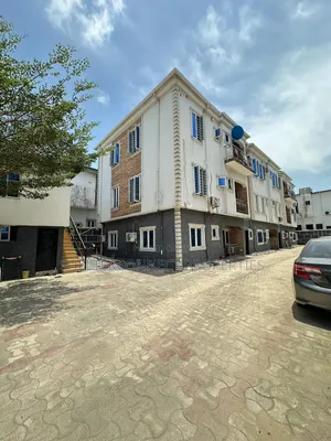 2bdrm Apartment in Lekki Expressway for rent