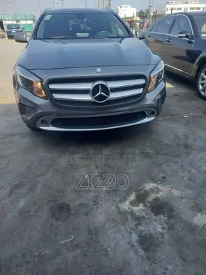 Mercedes-Benz GLA 250 2016 Gray