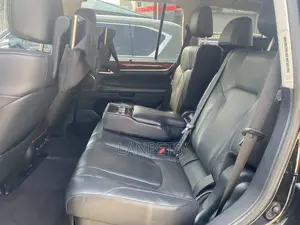 Lexus LX 2017 Black
