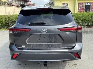 Toyota Highlander XLE AWD 2020 Gray